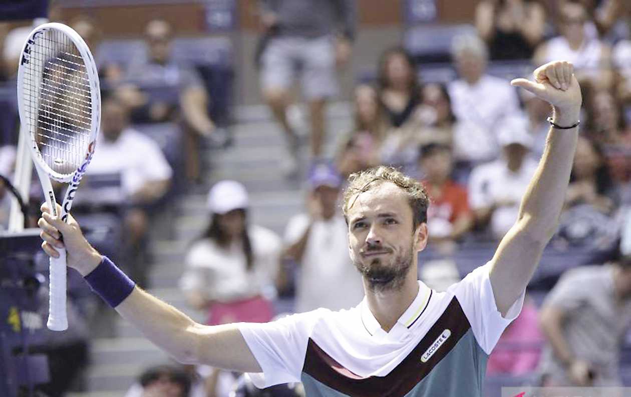 Medvedev Kelelahan Usai Melaju ke Semifinal Australian Open