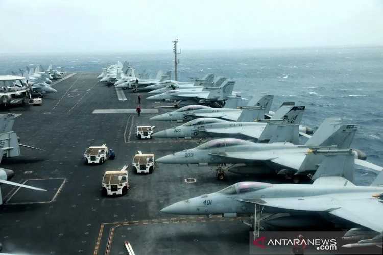 Memanas, Armada Tempur AS USS Abraham Lincoln Tiba di Timur Tengah