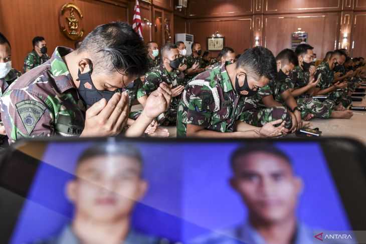 Membaca Surat Al-Fatihah untuk Prajurit Korps Marinir TNI AL yang Gugur di Papua, Mari Kita Amini... 2