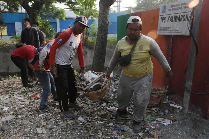 Membanggakan, Pemkot Surabaya Gelar Kerja Bakti di 191 Tempat Penampungan Sampah