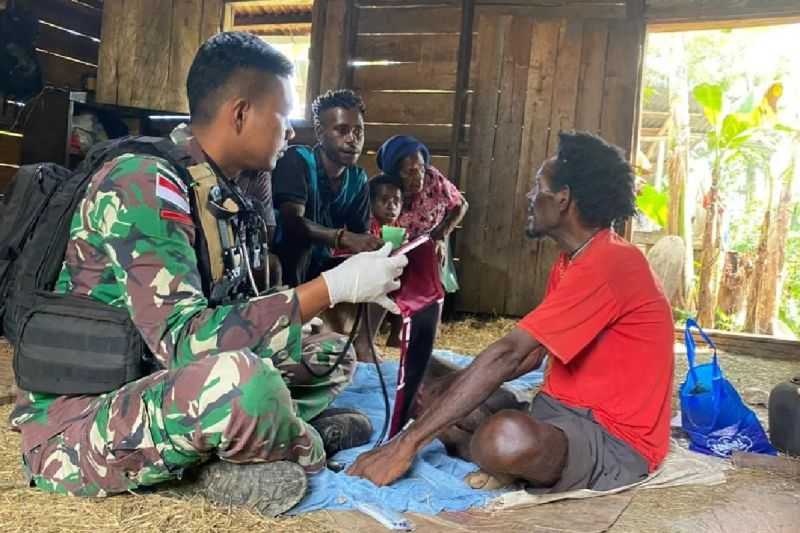 Membanggakan, Satgas Yonif Raider 200/BN Layani Kesehatan ke Warga Papua Pegunungan