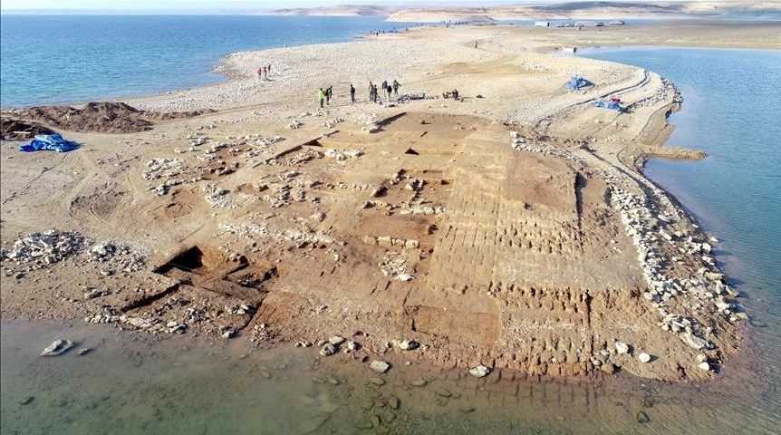 Menakjubkan, Sebuah Kota Kuno Berusia 3.400 Tahun Muncul ke Permukaan Saat Waduk Surut di Irak