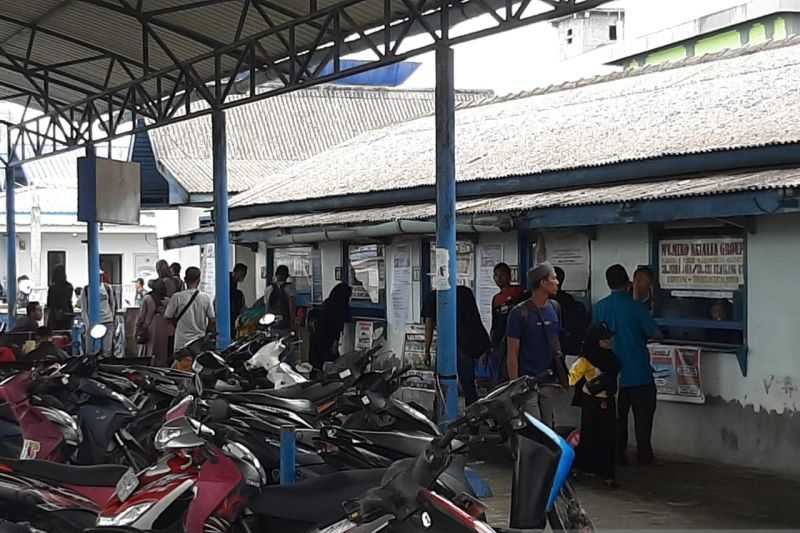 Mengagetkan Bagaimana Ini Bisa Terjadi, Sejumlah Warga di Karimun Tak Dapat Tiket Kapal Arus Balik