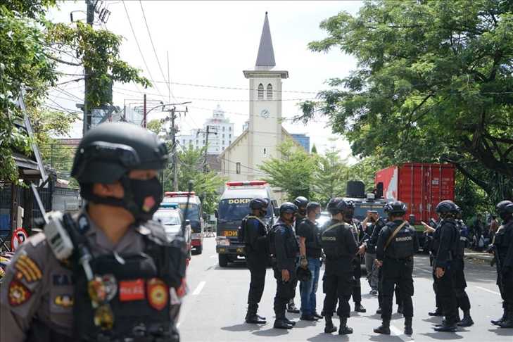 Mengagetkan! Tukang Siomay Ditangkap, Buron dalam Kasus Bom Gereja Katedral Makassar