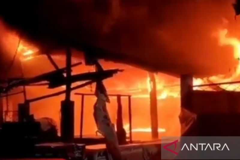 Mengenaskan, Sebanyak 15 Kios di Cakung Jaktim Terbakar Diduga Gara-gara Hal Sepele Ini