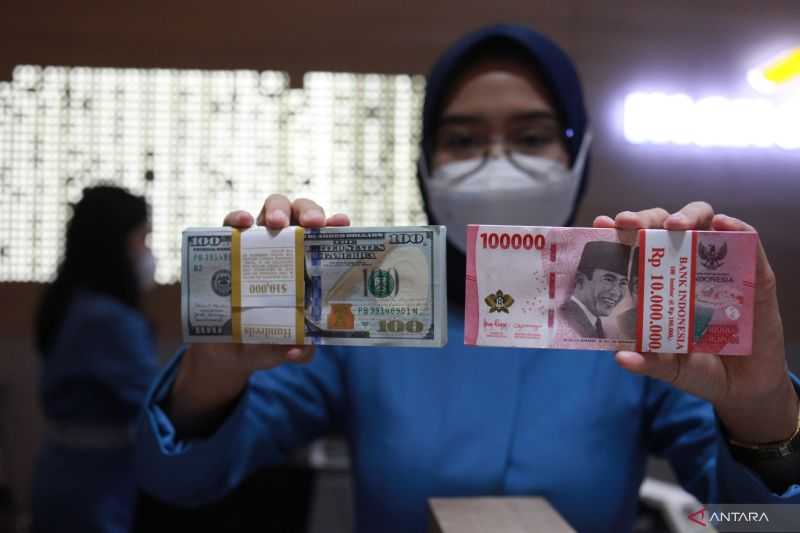 Menguat! Nilai Tukar Rupiah Pagi Ini Rp14.894 per Dolar AS