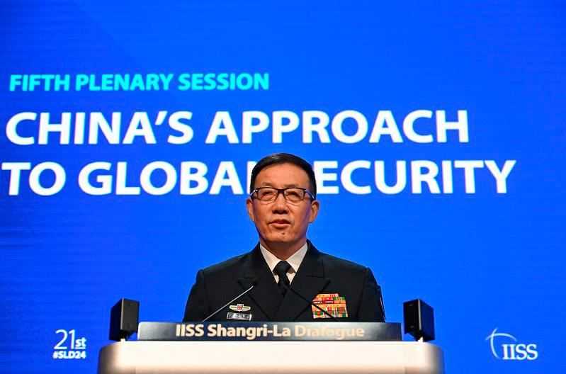 Menhan Tiongkok Sebut Beijing Perlu Lebih Banyak Pertukaran Militer dengan AS