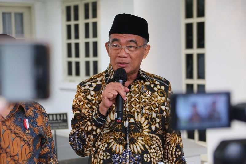 Menko PMK Tegaskan Santri Al-Zaytun Harus Tetap Dapat Hak Pendidikan