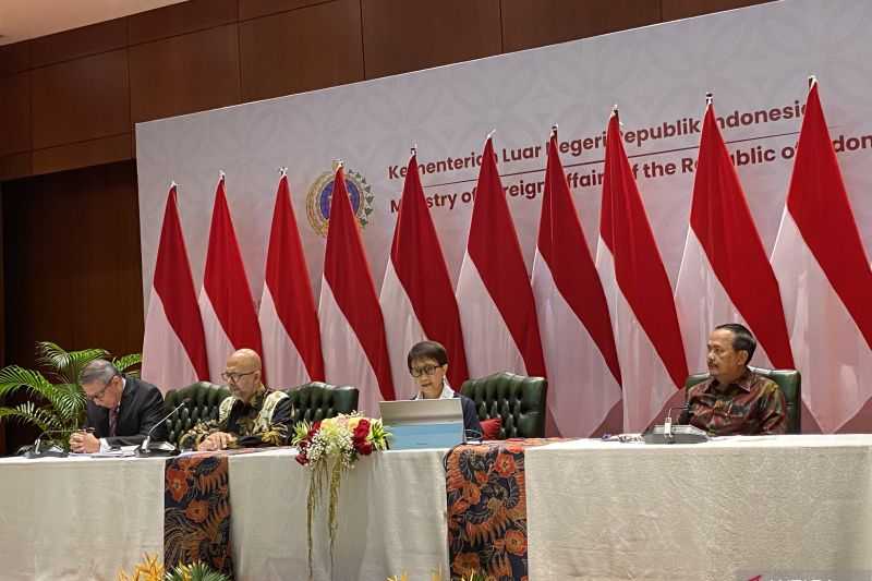 Menlu Retno Sebut KTT ASEAN 2023 Bakal Sahkan Pengembangan Ekosistem Kendaraan Listrik