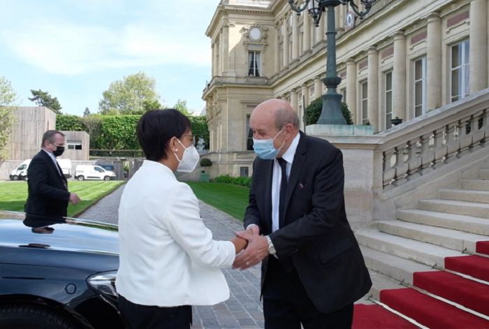 Menlu RI dan Menlu Prancis Bertemu di Paris, Bahas Kerja Sama Energi