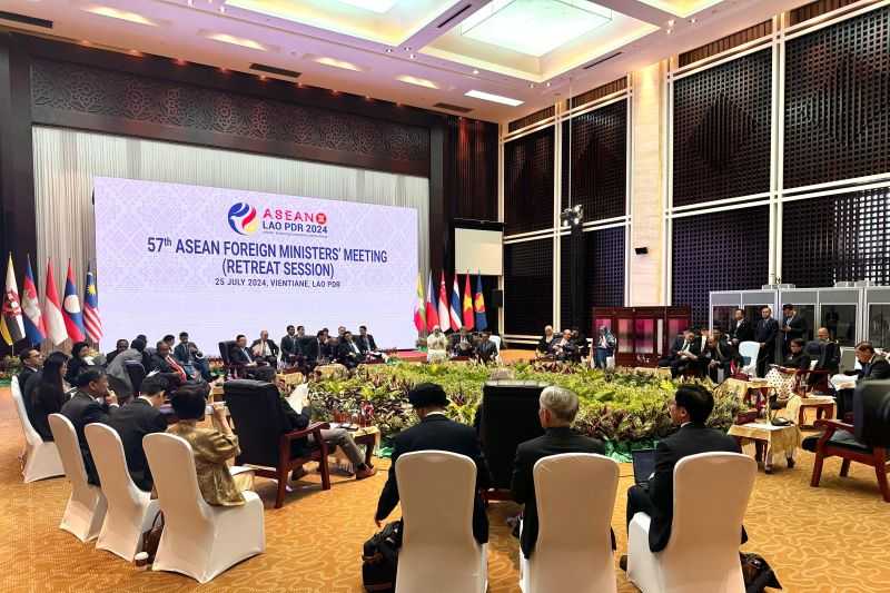 Menlu RI Tegaskan ASEAN Bukan Proksi Siapapun