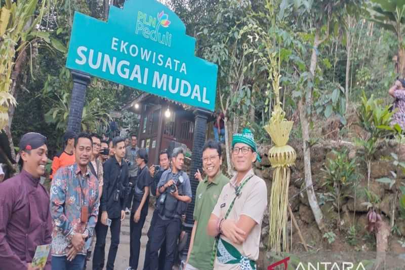 Menparekraf Melakukan Penilaian Desa Wisata Jatimulyo di Kulon Progo