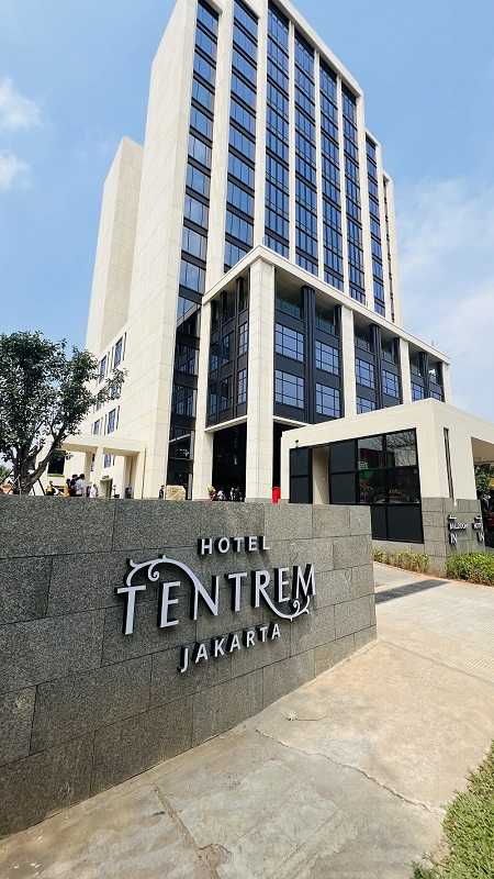Menparekraf Resmikan Hotel Tentrem Jakarta