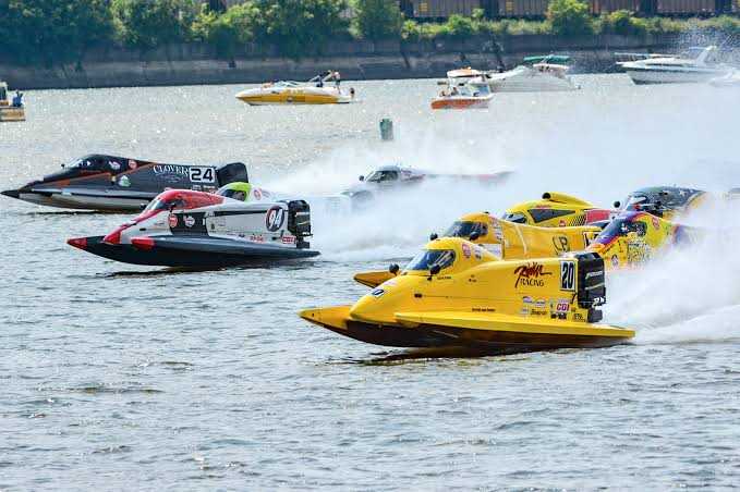 Menparekraf Siap Hadirkan F1 Boat Race di Danau Toba