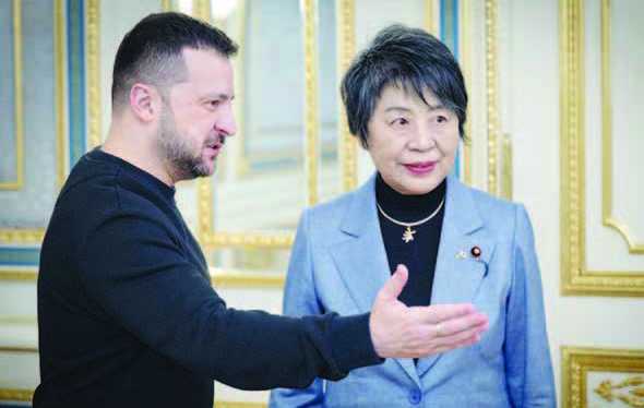 Menteri Jepang Kunjungi Ukraina dan Janjikan Beri Bantuan
