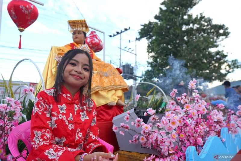 Meriah! Perayaan Cap Go Meh di Gorontalo Dipadati Ratusan Warga