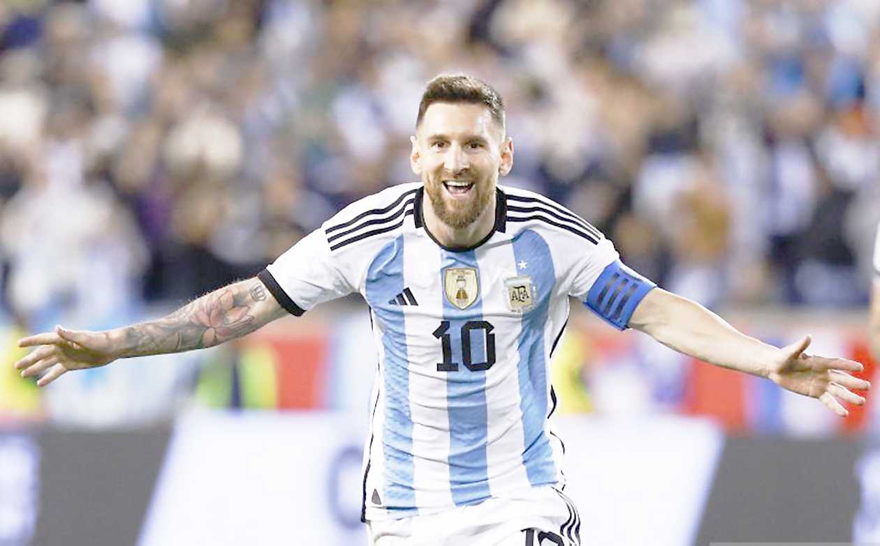 Messi Teken Kontrak hingga 2025 di Inter Miami