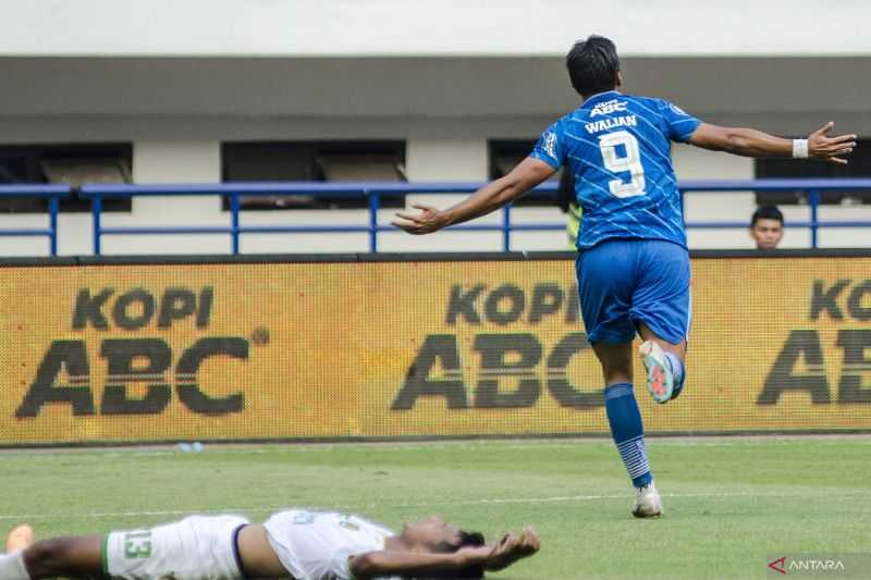 Miliki Mentalitas Bagus Persib Bandung  Tahan Imbang Bali United