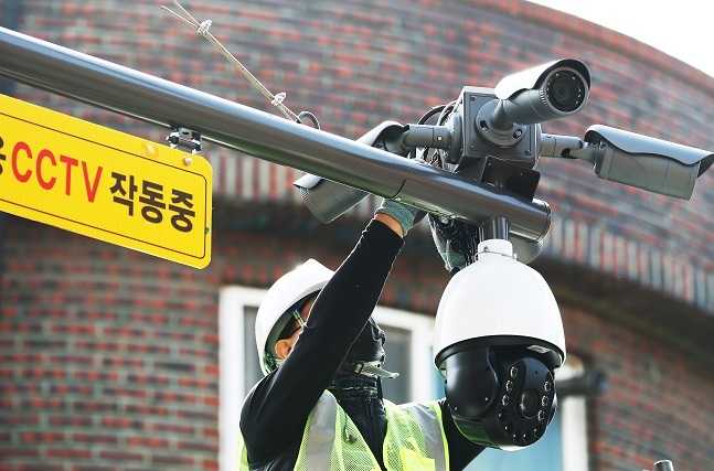 Militer Korea Selatan Copot Ribuan Kamera CCTV Buatan Tiongkok