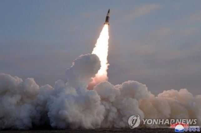 Militer Korsel: Korea Utara Kembali Tembakkan Rudal Balistik ke Laut Timur