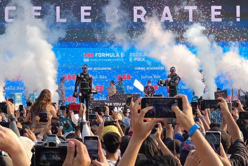 Mitch Evans Rayakan Kemenangan Usai Menjuarai Formula E Jakarta 1