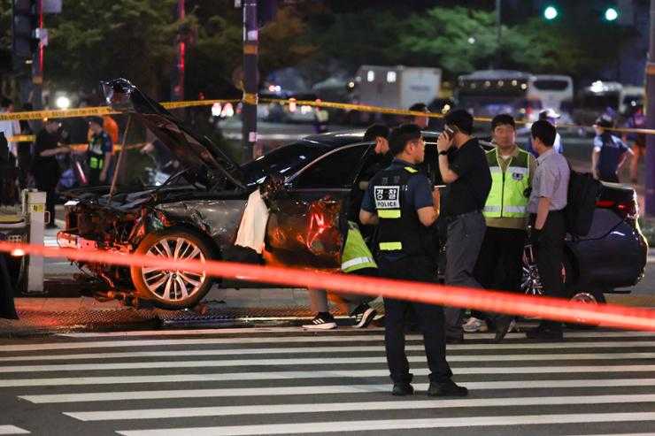 Mobil Sedan Tabrak Pejalan Kaki di Pusat Kota Seoul, 9 Orang Tewas