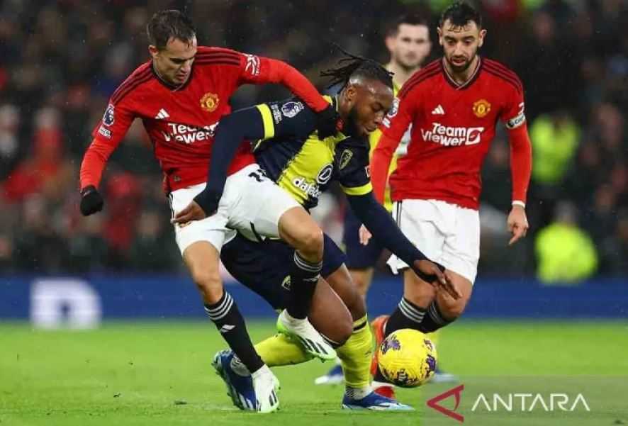 MU Curi Satu Poin dari Anfield Usai Tahan Imbang Liverpool Tanpa Gol