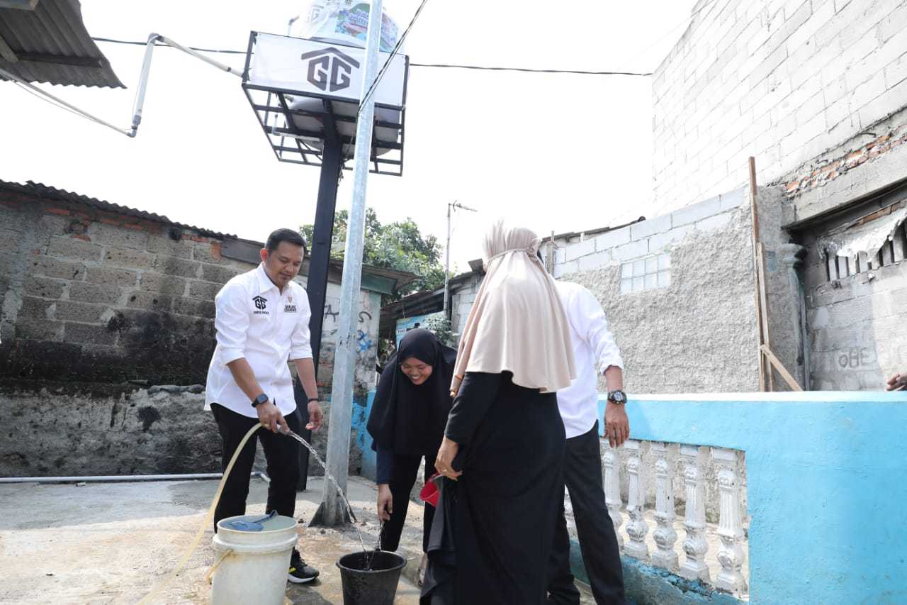 Mudahkan Warga Tangerang, Gardu Ganjar Banten Berikan Bantuan Sanitasi Air Bersih 3