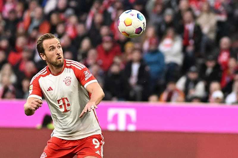 Muenchen Rebut Puncak Klasemen Liga Usai Tundukkan Holsen Kiel 6-1