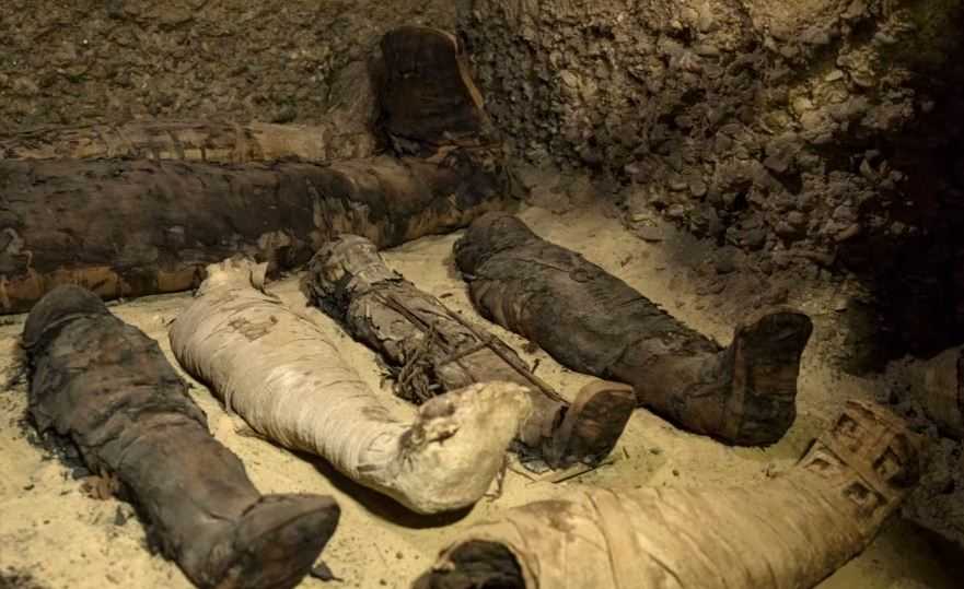 Mumi Berusia 4.300 Tahun Ditemukan di Mesir