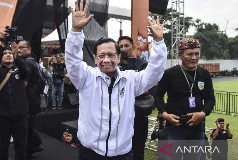 Mundur dari Kabinet, Mahfud akan Serahkan Surat Pengunduran Diri Langsung ke Jokowi