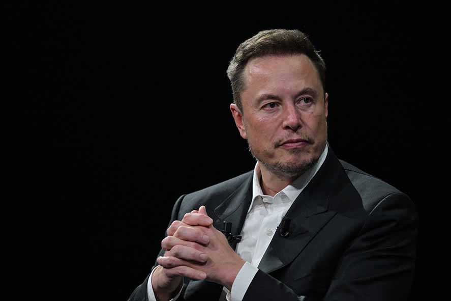 Musk: Mobil Otonom Sepenuhnya Diluncurkan Akhir 2023