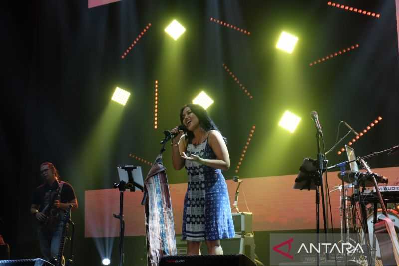 Mutia Ayu Bawakan Lagu 'Itu Saja' di Java Jazz Festival