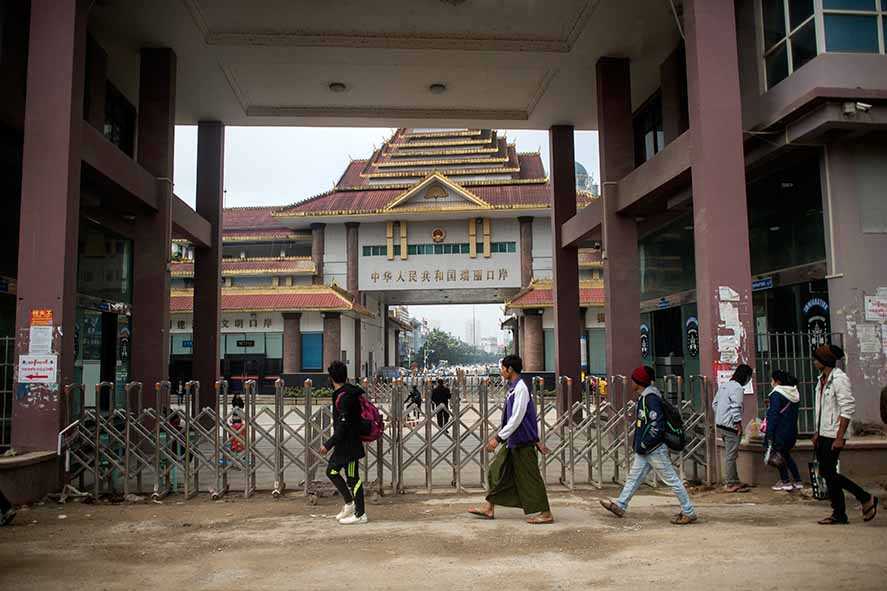 Myanmar-Tiongkok Tangkap 800 Tersangka Penipu