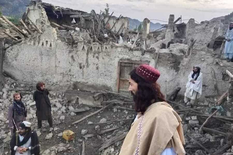 Naas! Terjadi Gempa Kuat Tewaskan Sedikitnya 130 Orang di Afghanistan, Begini Kondisinya