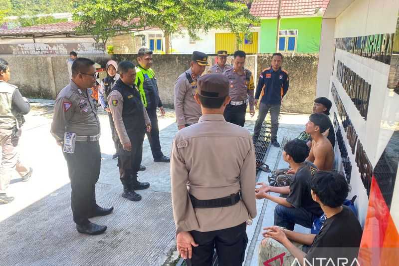 Nahas, Seorang Pendaki Tewas Tersambar Petir di Gunung Seminung Lampung