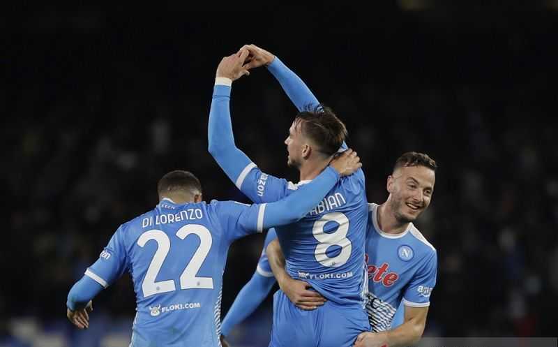 Napoli Kokoh di Puncak Usai Bantai Lazio, Roma Tundukkan Torino