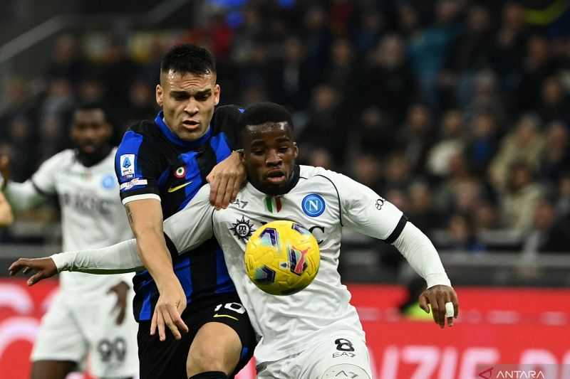 Napoli Sukses Hentikan Rentetan 10 Kemenangan Beruntun Inter dengan Skor Imbang 1-1