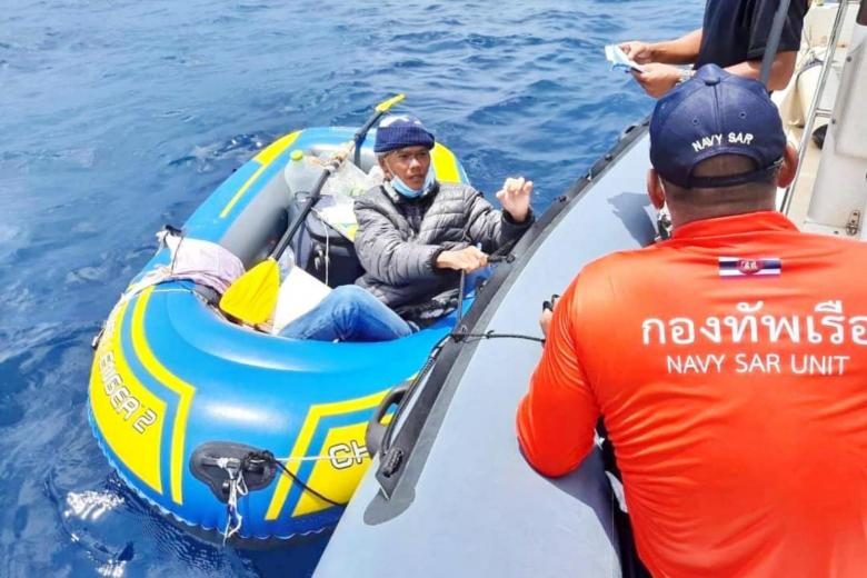 Nekat! Seorang Pria Vietnam Diselamatkan oleh AL Thailand Saat Ia Mencoba Mendayung Perahu Karet ke India Demi Bertemu Istrinya