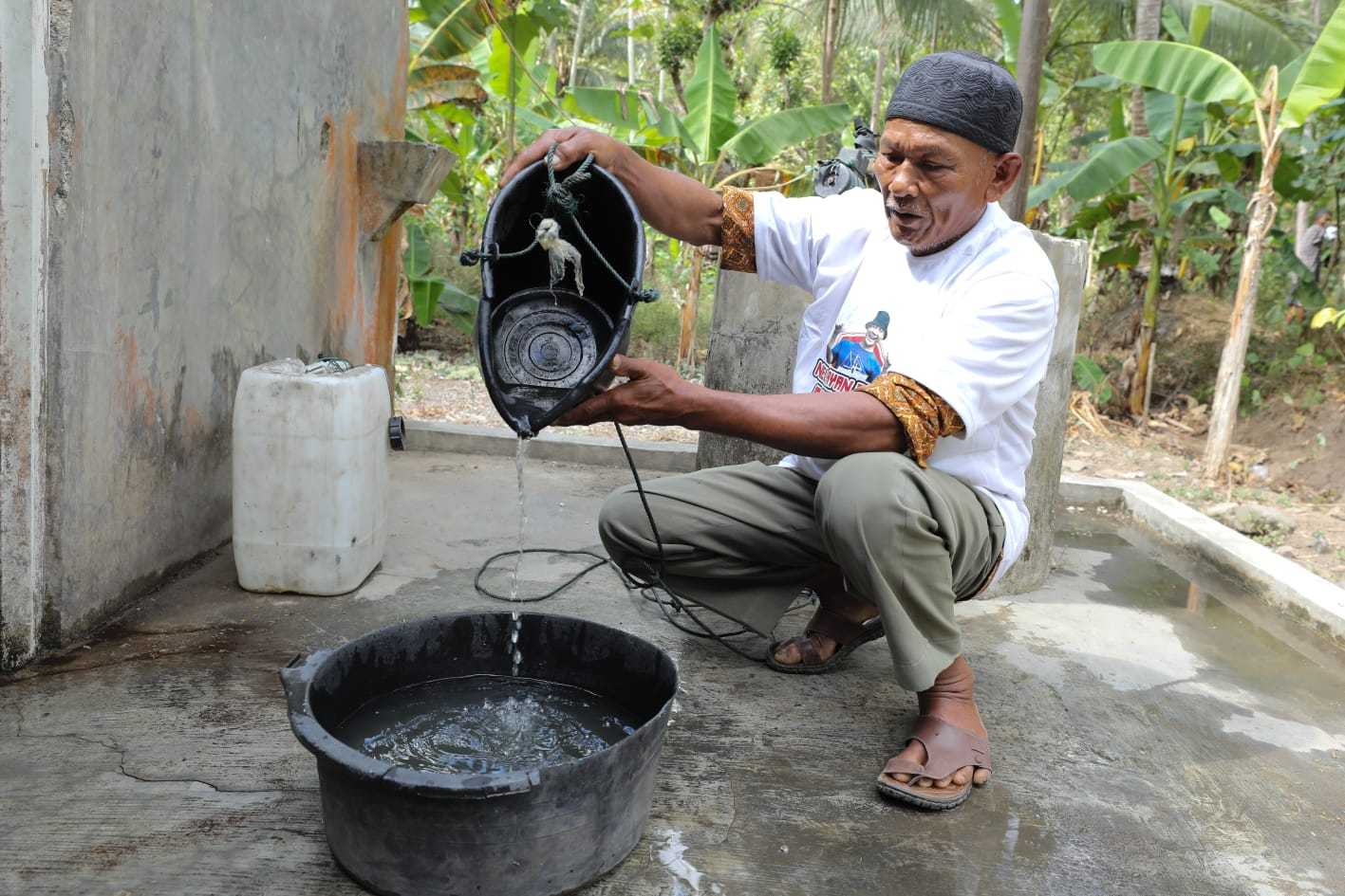Nelayan Balad Ganjar Bantu Warga Dapatkan Air Bersih di Dusun Ciawitali Pangandaran 4