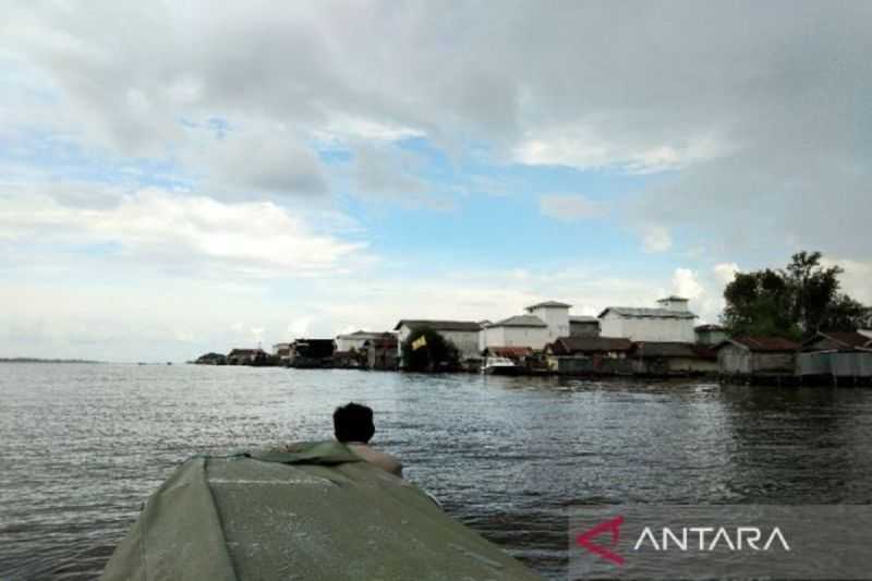 Nelayan di Perairan Selatan Kalimantan Diminta untuk Waspadai Gelombang Tinggi