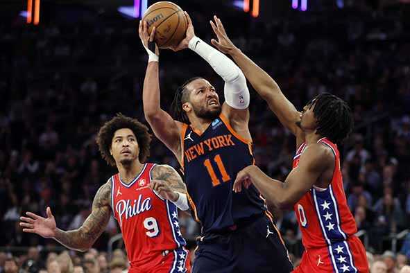 New York Knicks Lanjutkan Keunggulan Atas Philadelphia 76ers