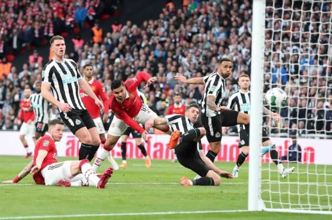 Newcastle Depak Manchester United dari Piala Liga Inggris
