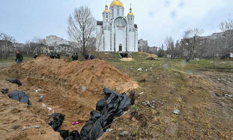 Ngeri! Uni Eropa dan Ukraina Bentuk Tim Investigasi untuk Selidiki Kasus Penemuan Kuburan Massal di Bucha yang Diduga Korban Pembantaian Pasukan Rusia