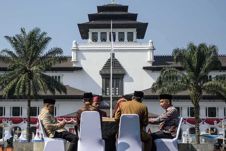 Nikah massal di Gedung Sate Bandung