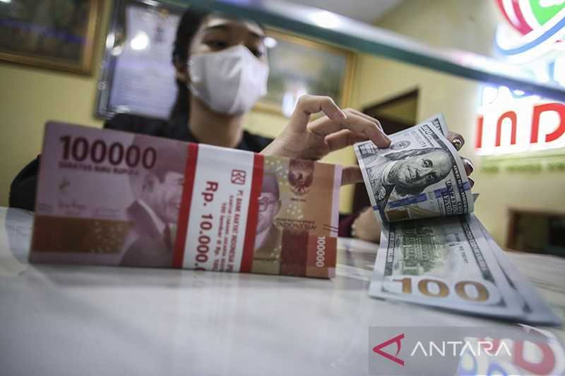 Nilai Tukar Rupiah Pagi Ini Rp15.022 per Dolar AS