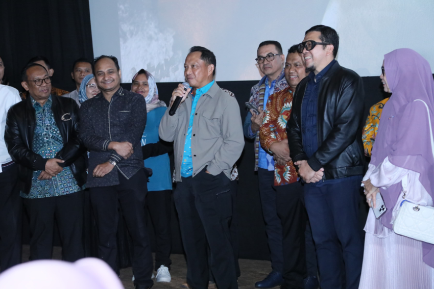 Nobar Film Lafran, Mendagri Dorong Kepala Daerah Ajak Masyarakat untuk Nonton