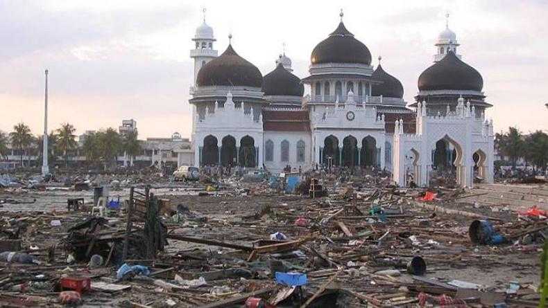 Nostalgia Tsunami Aceh, Rafly Kande Buat Lagu Ku Kenang