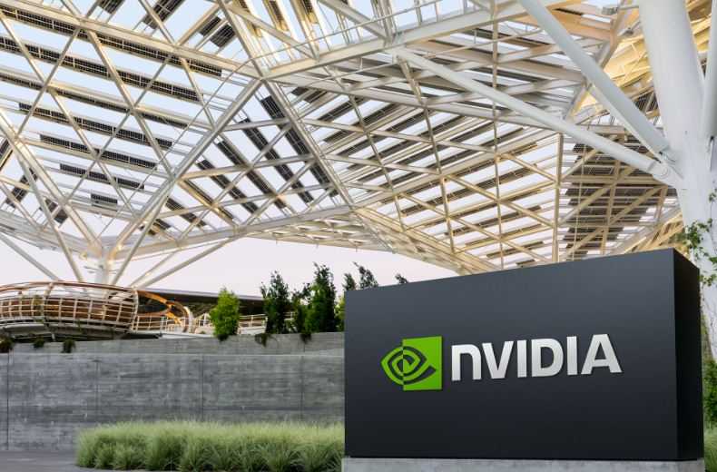 Nvidia Gandeng Indosat Bangun Pusat AI Senilai $200 Juta di Indonesia