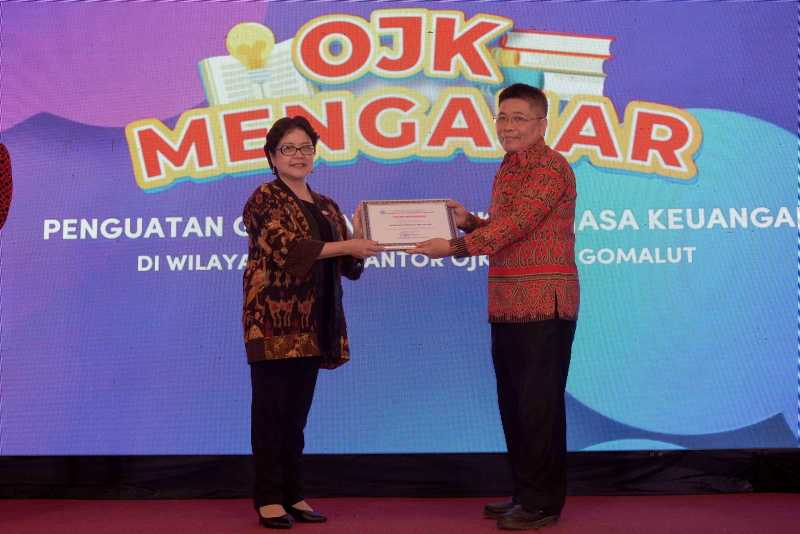 OJK Mengajar Tingkatkan Literasi Keuangan 3